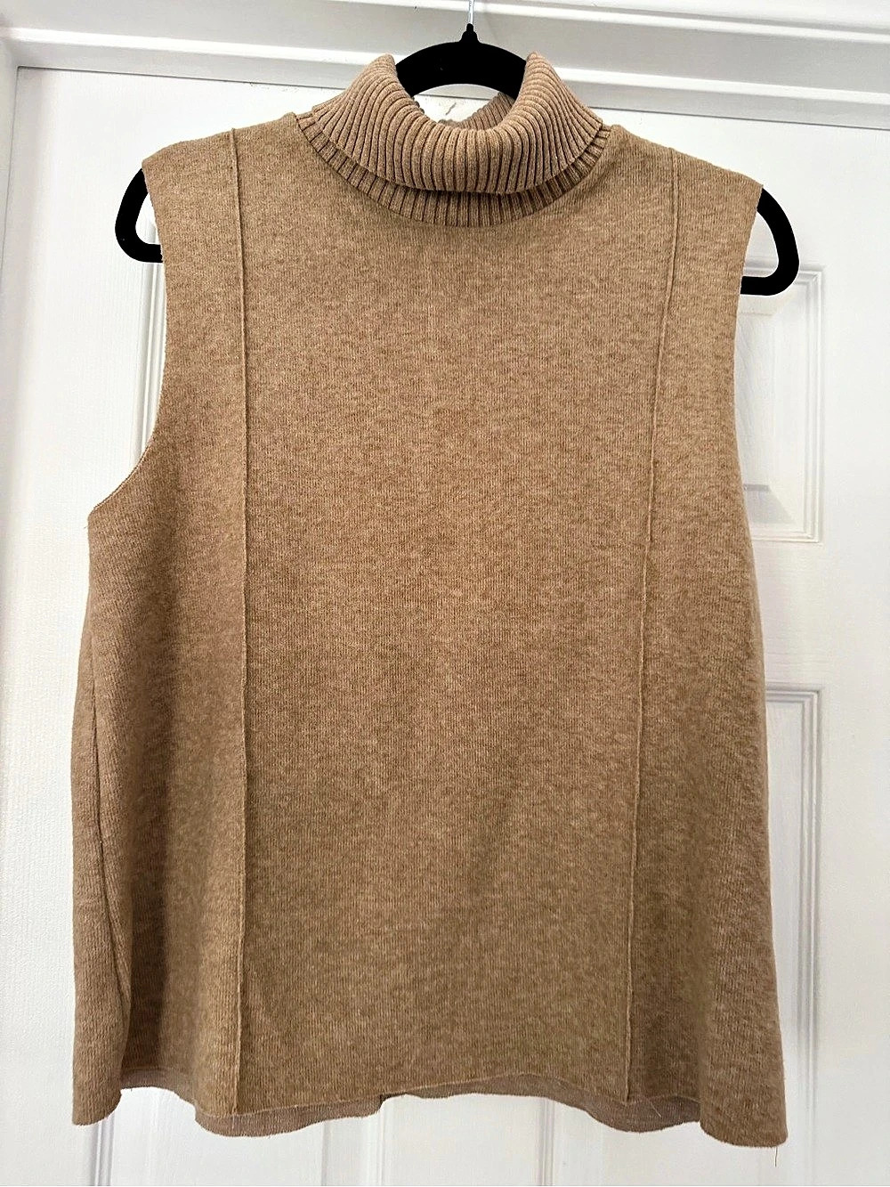 Zara Sleeveless Turtleneck in Brown Size Medium Like New